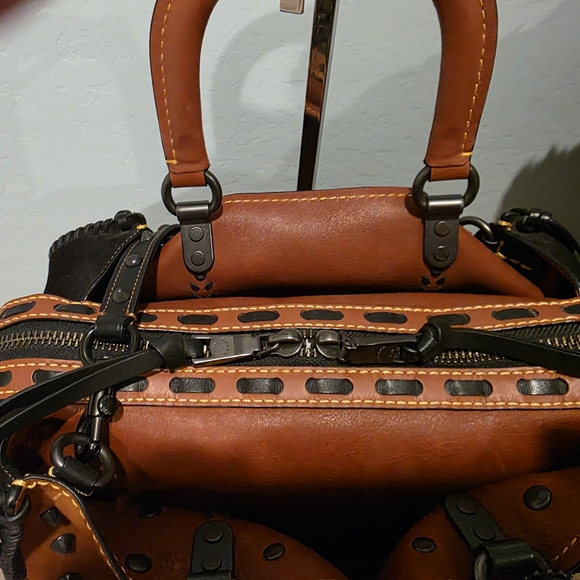 Coach Western Rogue 36 Saddle Suede With Studs, Rivets. RARE! - Picture 5 of 16